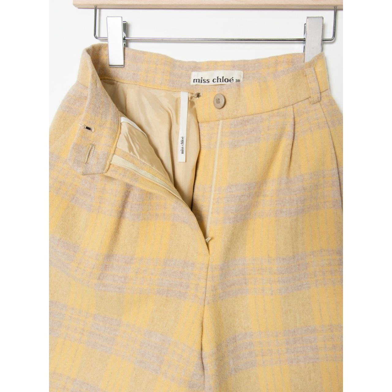 miss chloe】Made in Japan wool-nylon 2tuck check short pants