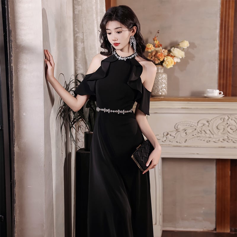 ✿ ブラック・黒 | DressZone-パーティードレス、プライベート、出勤服