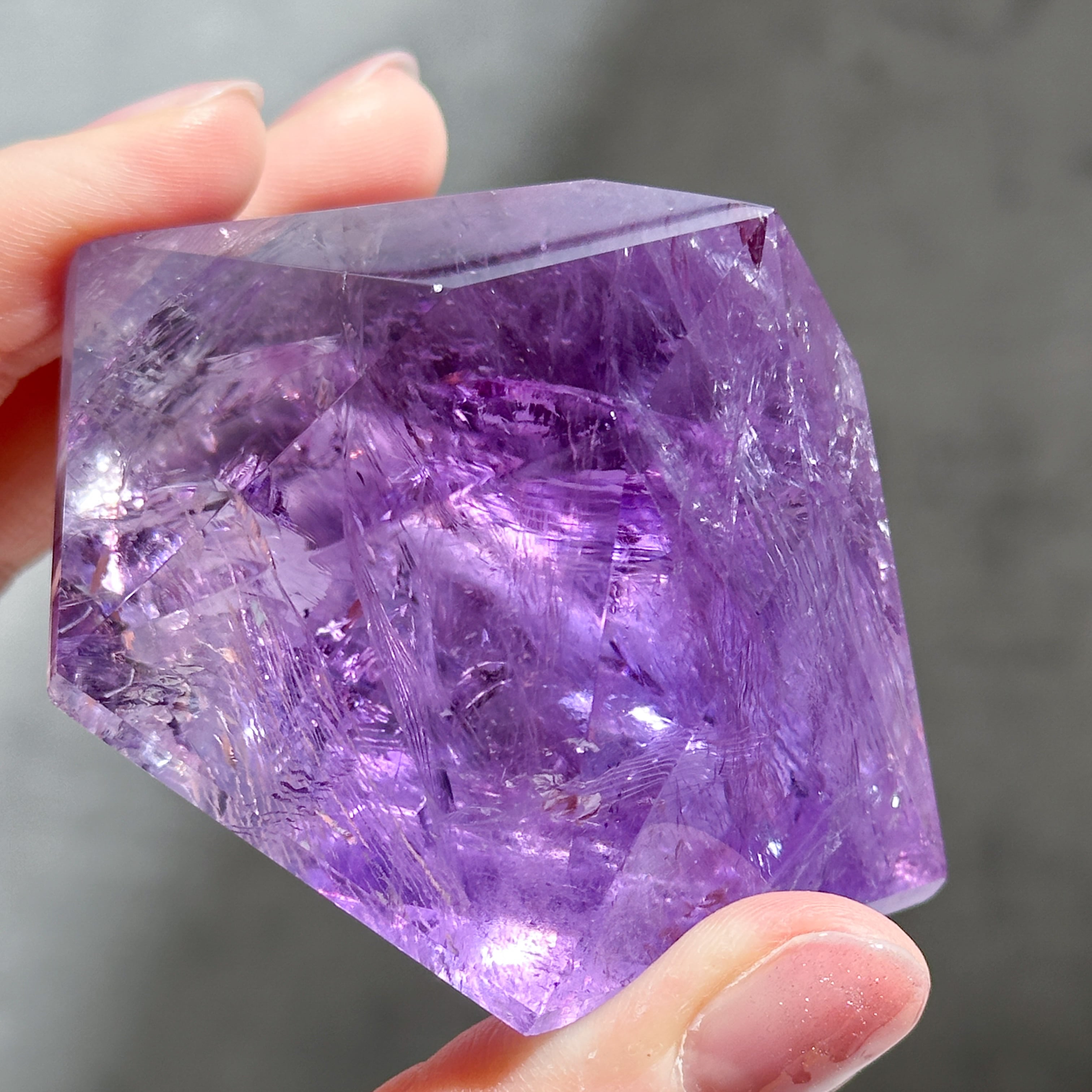 透明感◎ファントムアメジスト ダイヤモンドカット13◇ Phantom