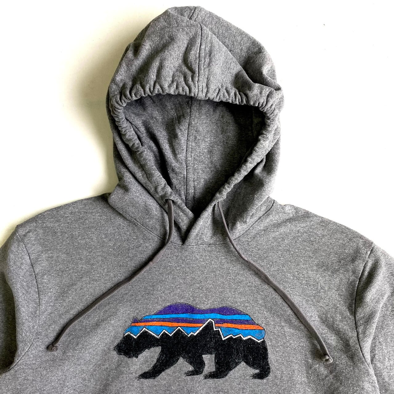 新品 海外限定 パタゴニア ベージュ 熊 ビッグサイズ スウェット Xxl 熱い販売