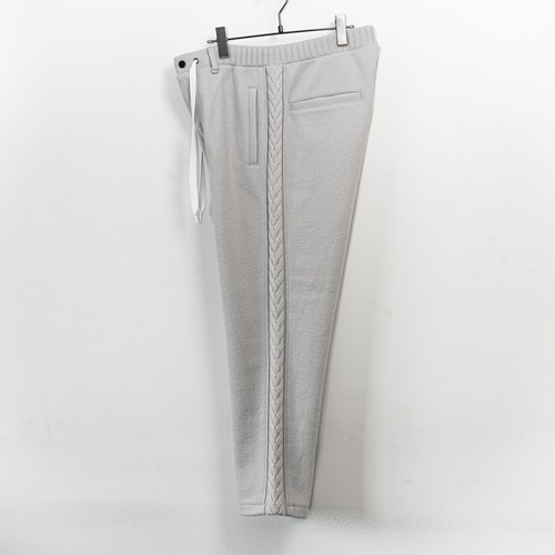 Wool felt cable ankle pants / Silver white