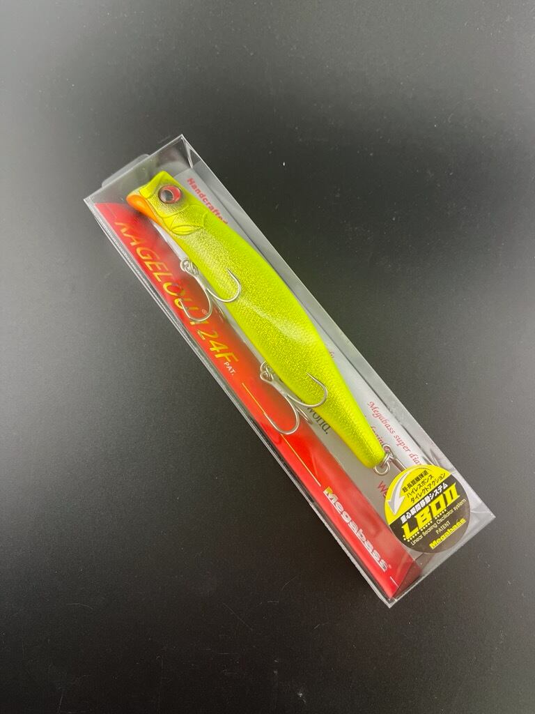 Megabass (メガバス) KAGELOU (カゲロウ) 124F 3点セット | つり具の