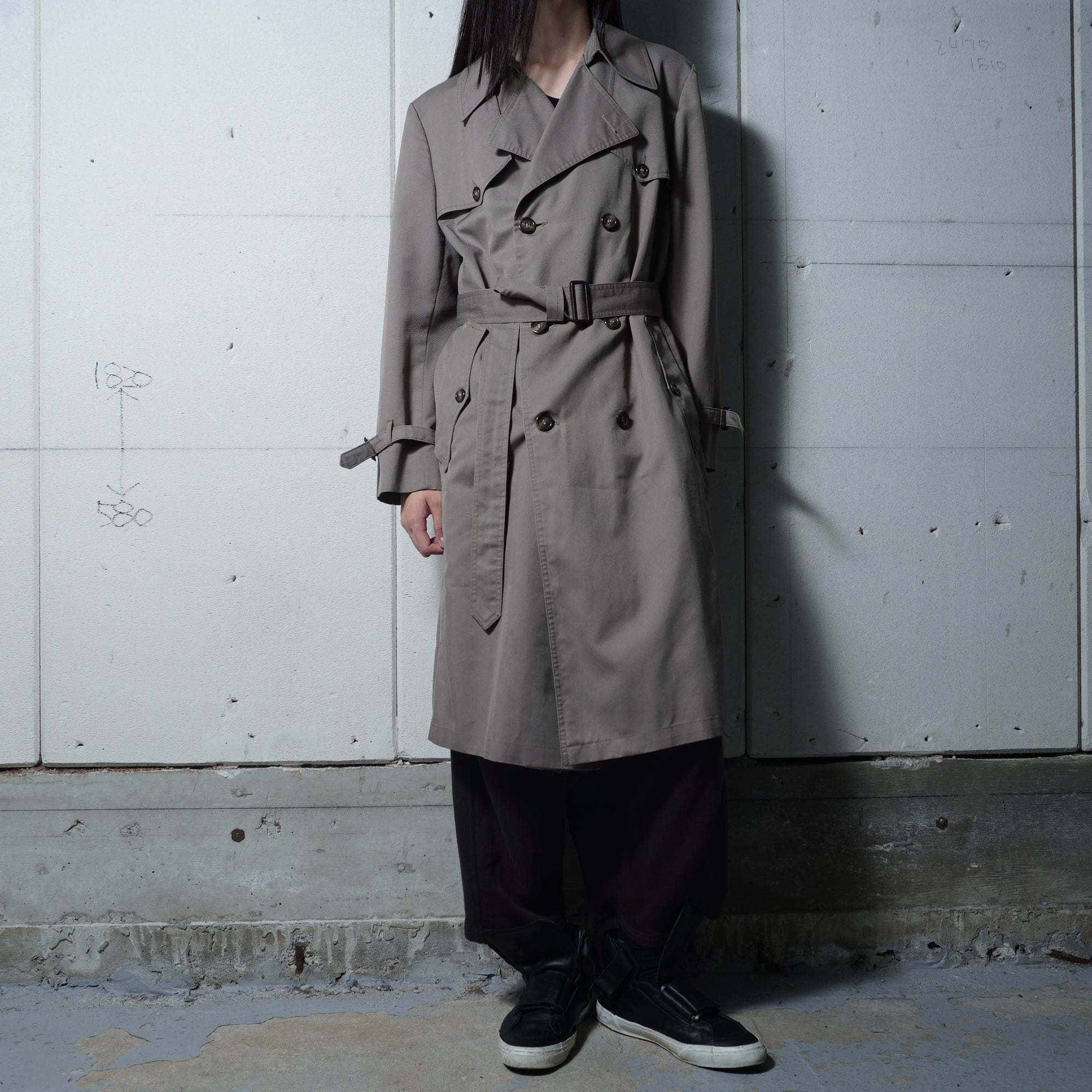 FENDI】フェンディ 比翼仕立ステンカラーコート navy | MIXHIVE