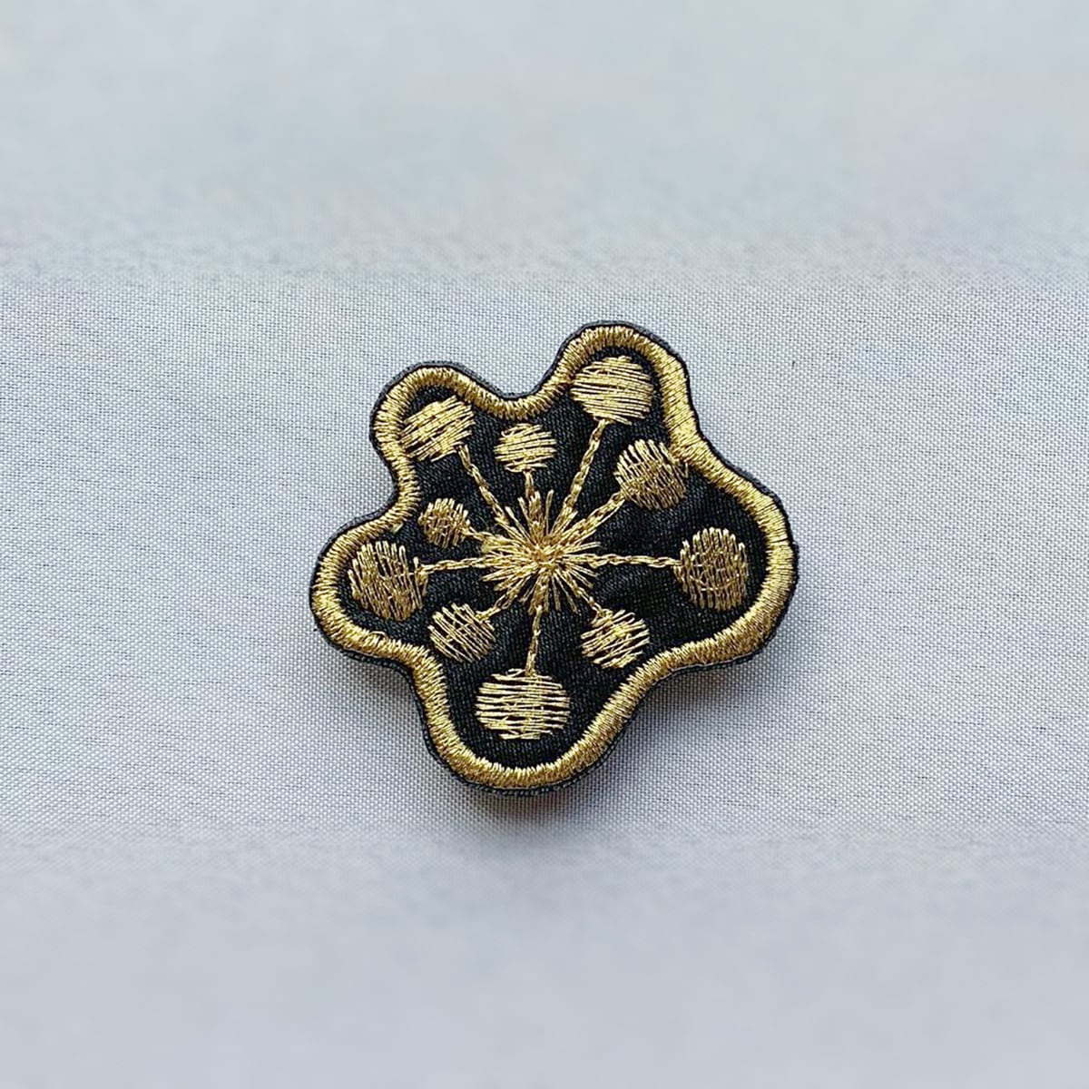 刺繍ブローチ ga.la (br-075)2色