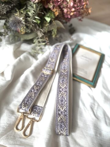 値下！インド刺繍リボンの巾着　calmroom 値下！インド刺繍リボンの巾着 calmroom calmroom__☽˖°【カーム