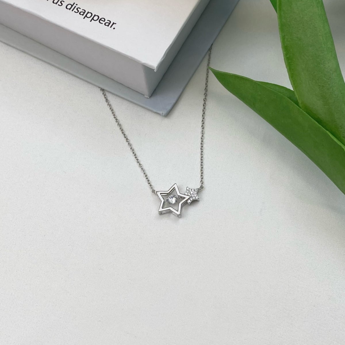 【星ネックレス】シルバー925　金属アレルギー対応　韓国ファッション　レディースピアス　シルバー925　シンプルでかわいいデザイン　14KGF　ゴールド　ピンクゴールド　プラチナ　コーティング　最上級ジルコニア　キュービック