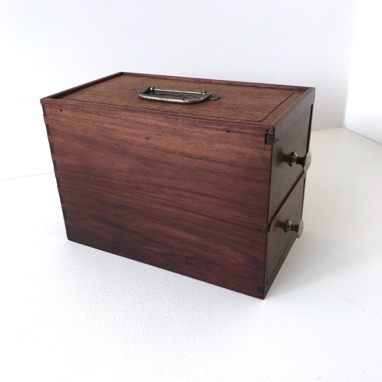 手提げ金具付きの引き出し /古道具 | ju-gu