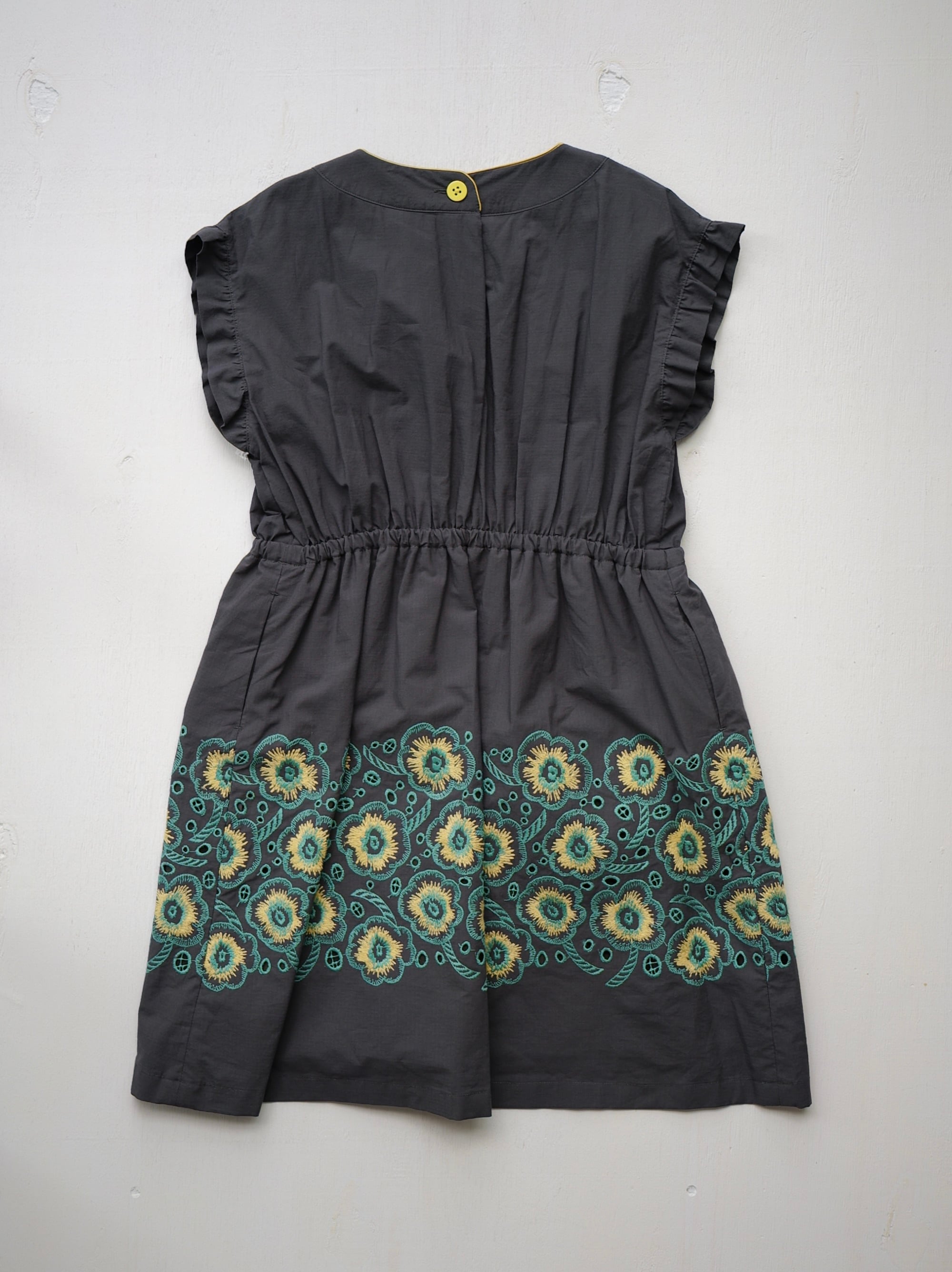 mina perhonen 26SS 】 candy flower “ワンピース” / charcoal / 140