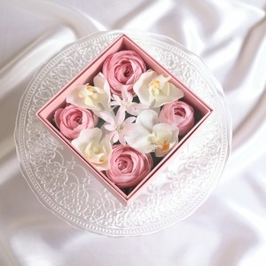 PINKシースルー BOX FLOWER