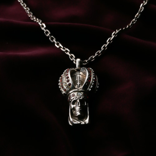 Skull Maria Carnival Pendant