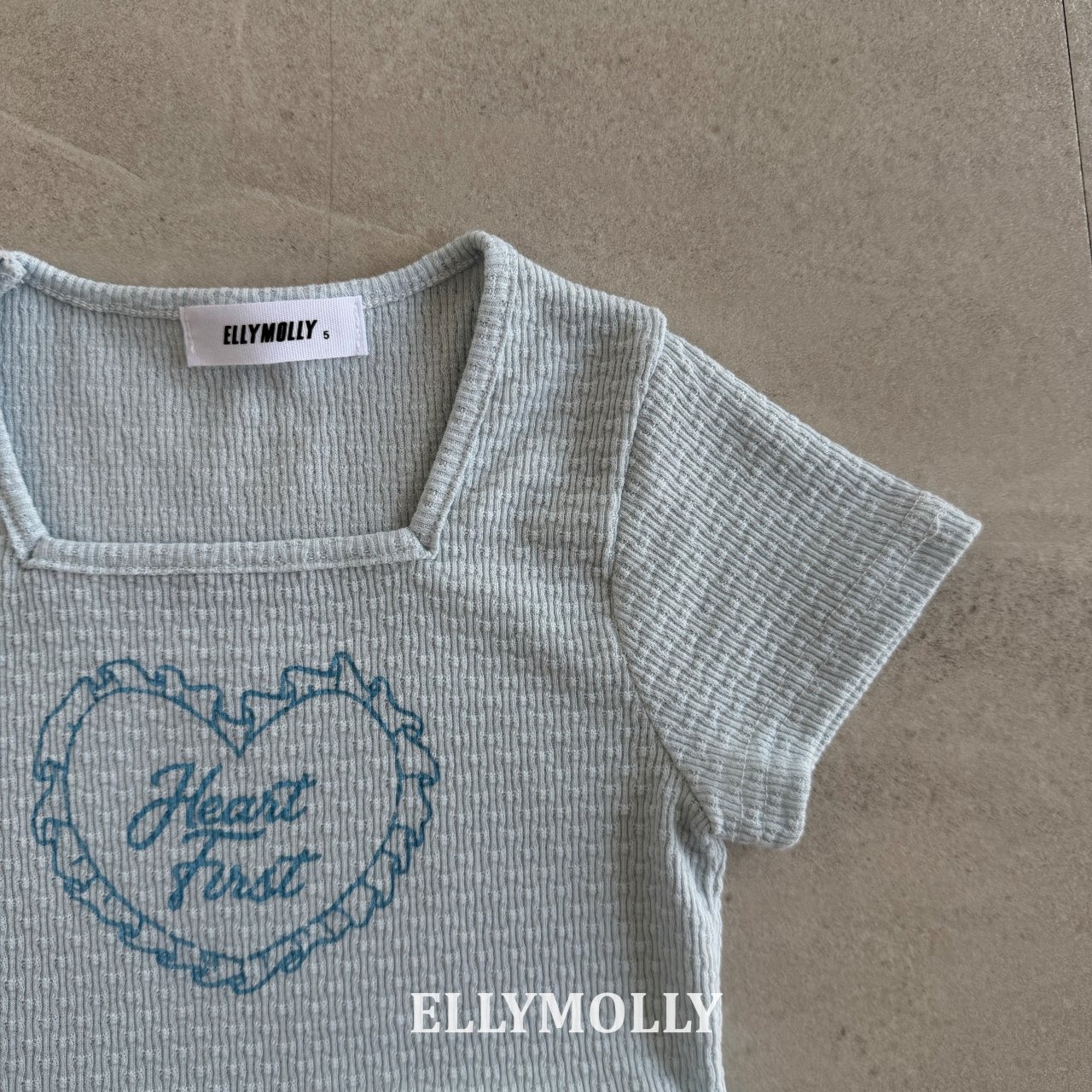 [ELLYMOLLY] Powder Lace Tee +fee2 / [엘리몰리] 파우더레이스티