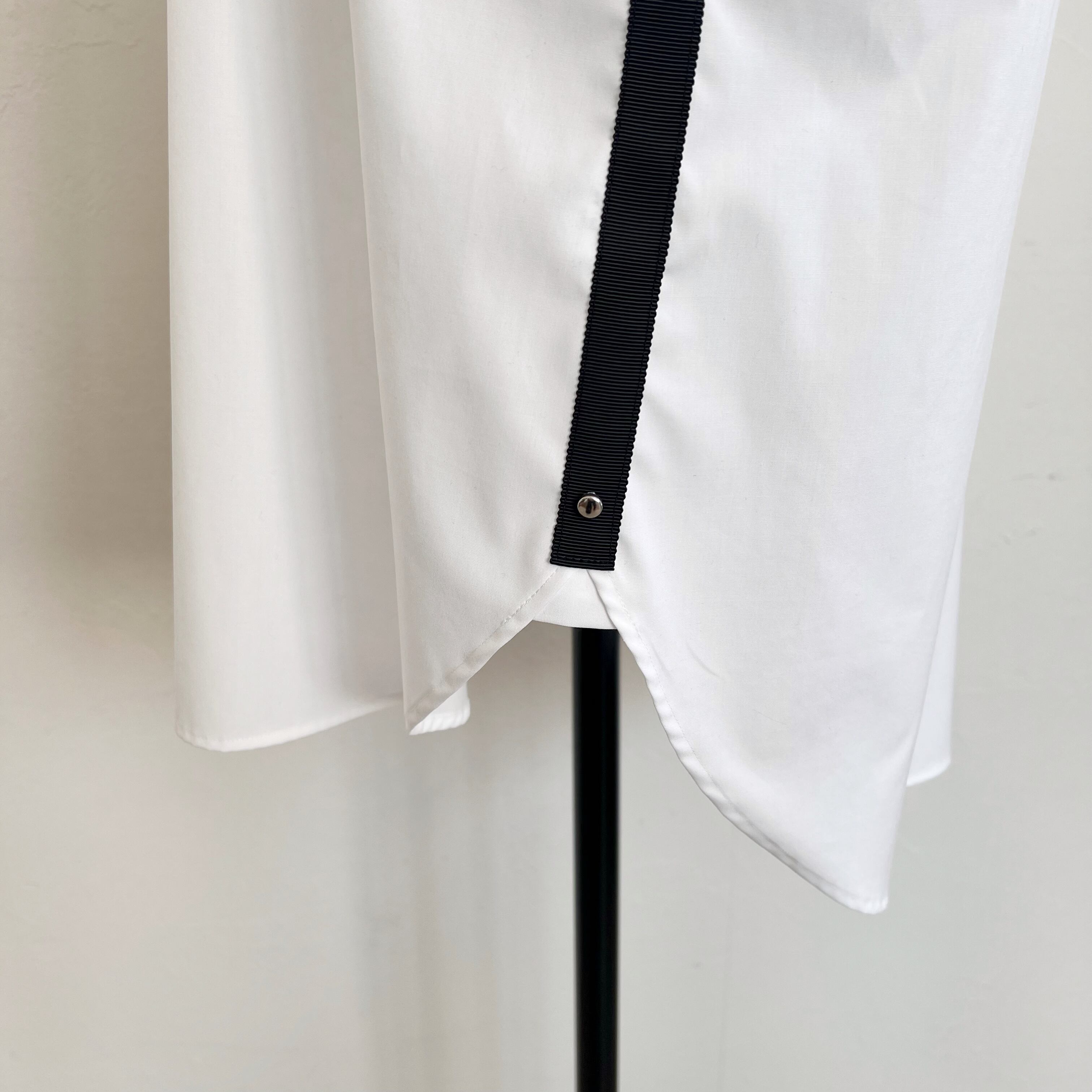 シソラス×akko3839  カットソー SYSORUS × akko3839 サイドグログランオーバーサイズシャツ