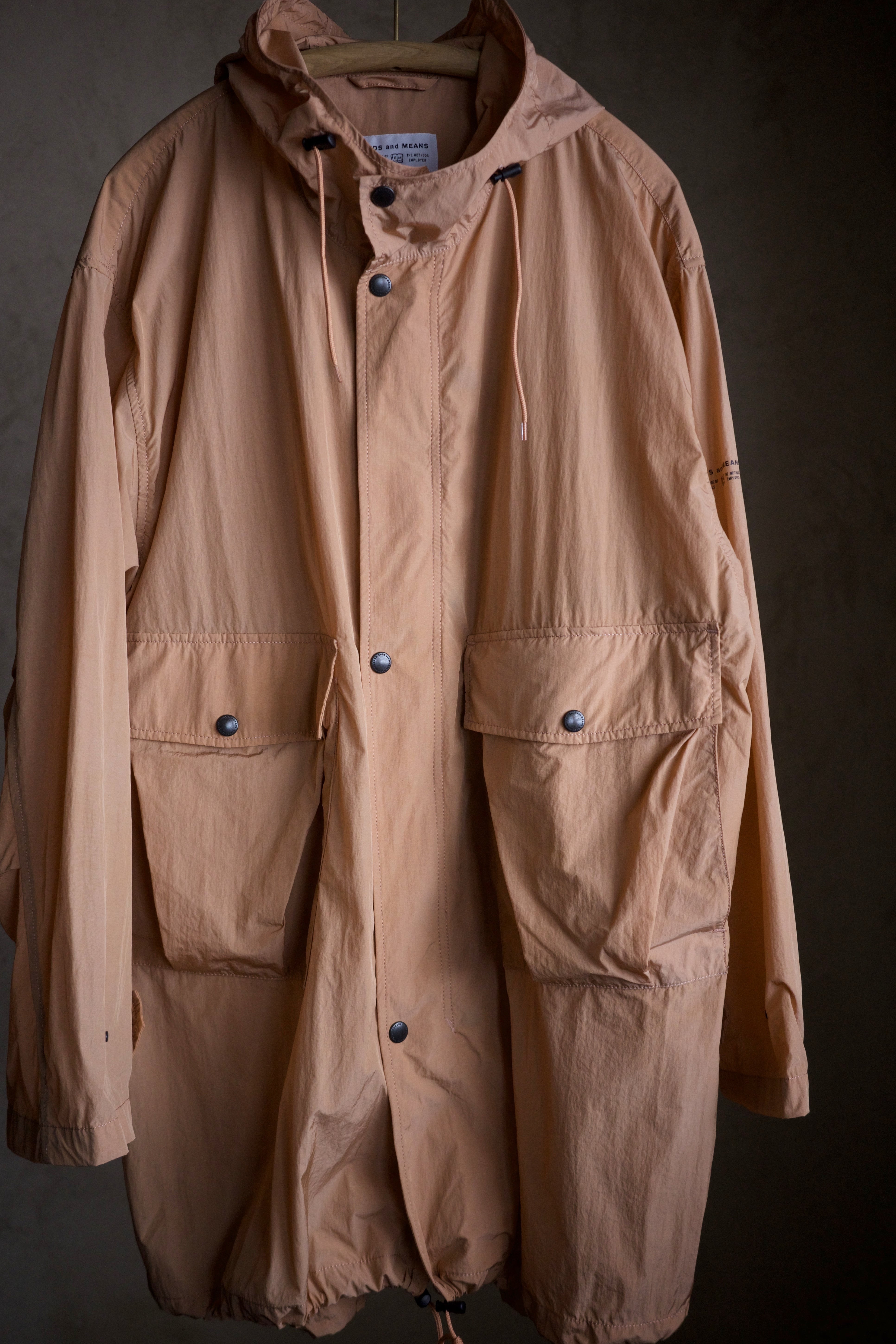 ENDS and MEANS / Travel Half Parka | iremono