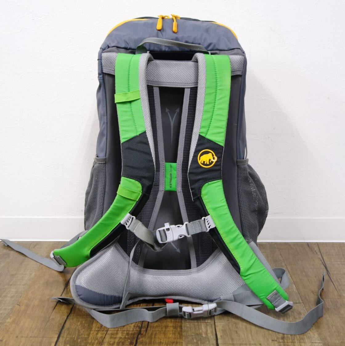 マムート MAMMUT CREON ZIP 28 クレオン ジップ レインカバー 付き 