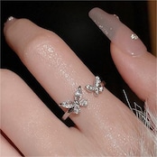 高見え!蝶々リング