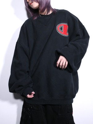 ”champion” 刺繍 logo wappen sweat pullover