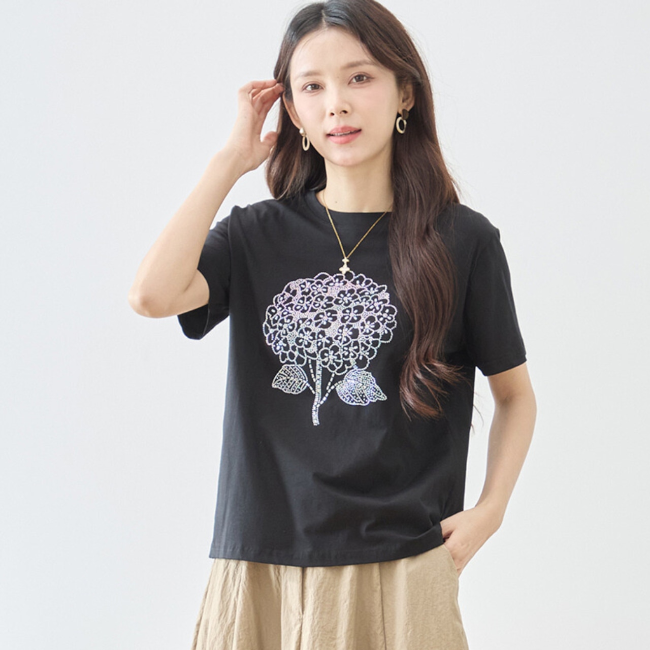 TRUBE アジサイラインストーンデコTシャツ【M~L】ブラック