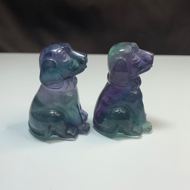 送料込込み☆ペア・フローライト犬