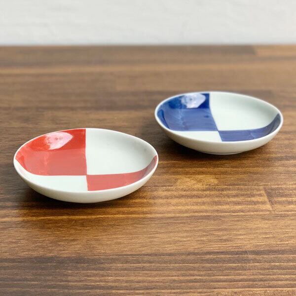 波佐見焼 9cmプレート豆皿 市松 （青・赤） | MARUFUKU utsuwanohana