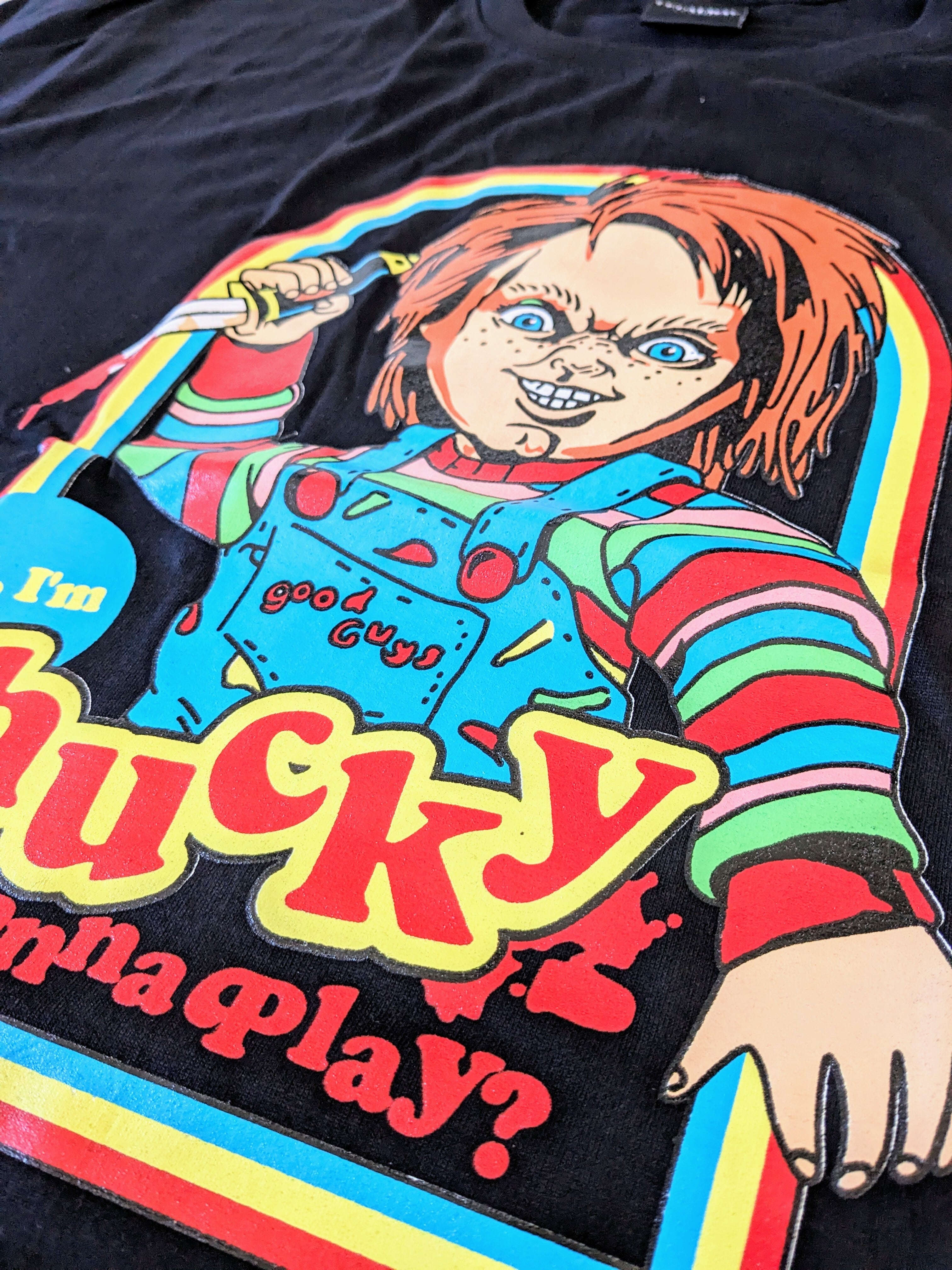 【Tシャツ チャッキー（Chucky）「Wanna Play？」】〚アメリカン雑貨 アメトイ〛