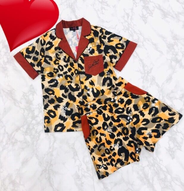 フラメンコ トップス ピンク レオパード柄 XLまで❣️】レオパード ピンク 緑 ヒョウ柄 ブラウス トップス