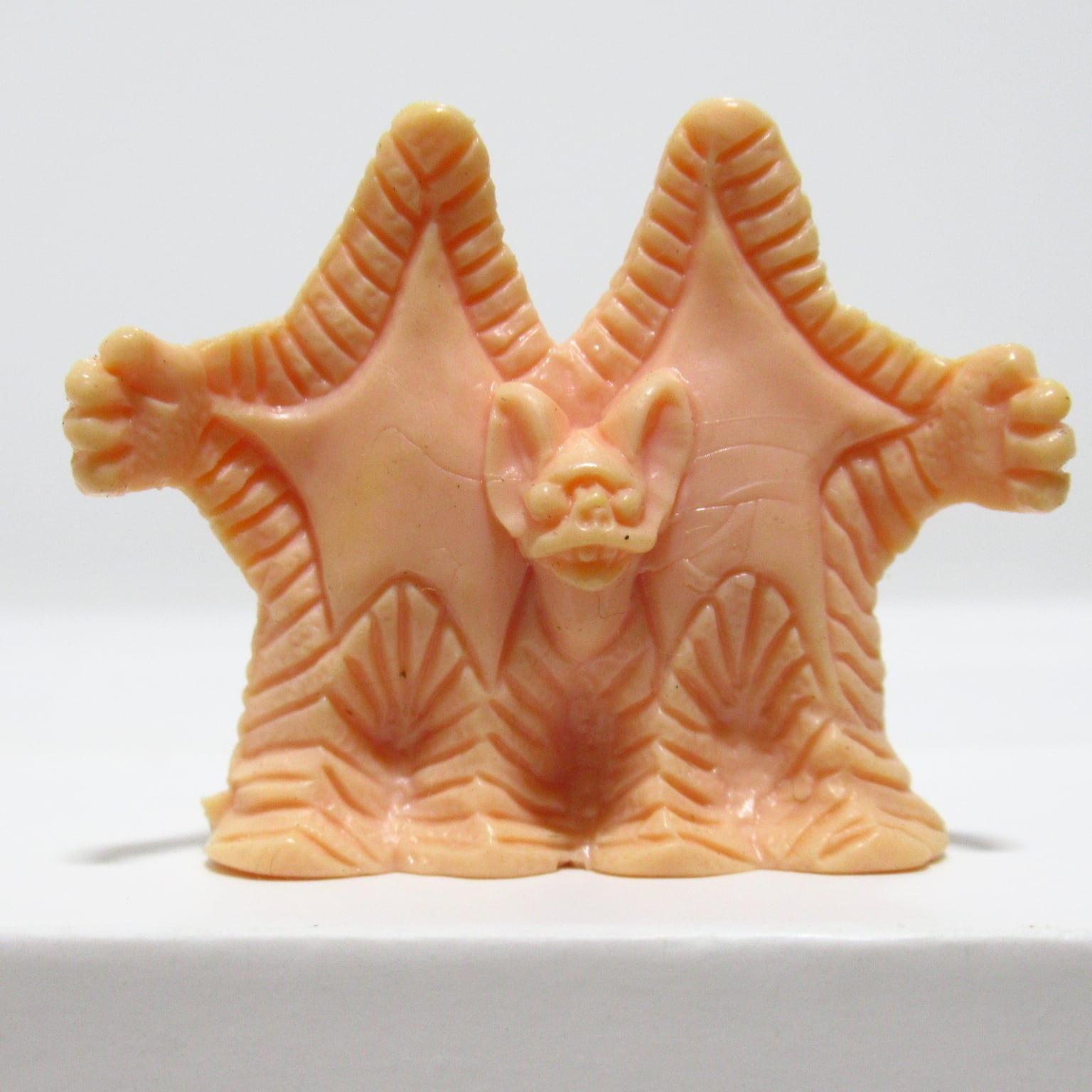 ポピー　ウルトラマン怪獣消しゴム（ベスター）ゴールド ポピー ウルトラマン怪獣消しゴム（ベスター）ゴールド