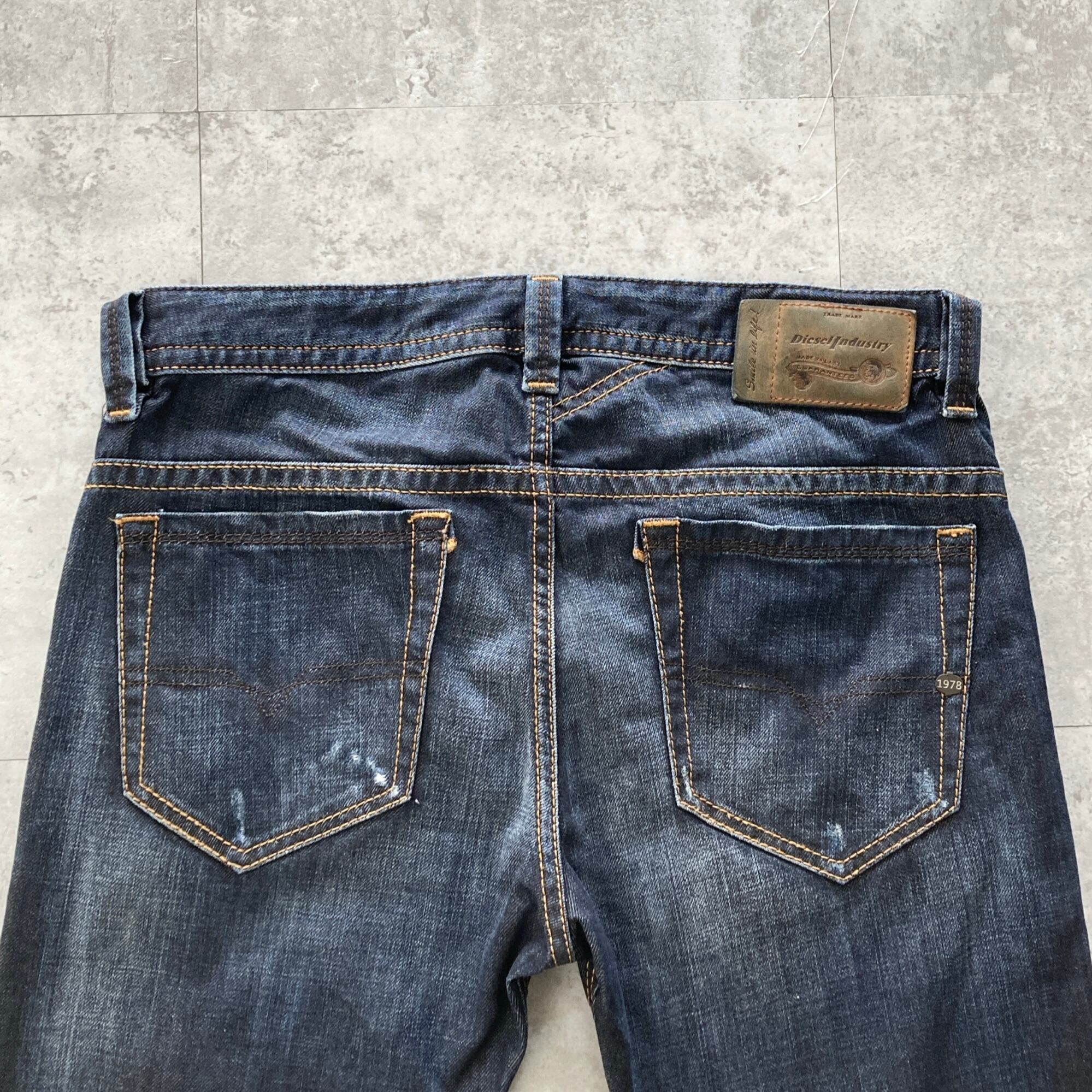 00s DIESEL SHAZOR ブーツカットデニム 縦落ちヒゲハチノス｜Www