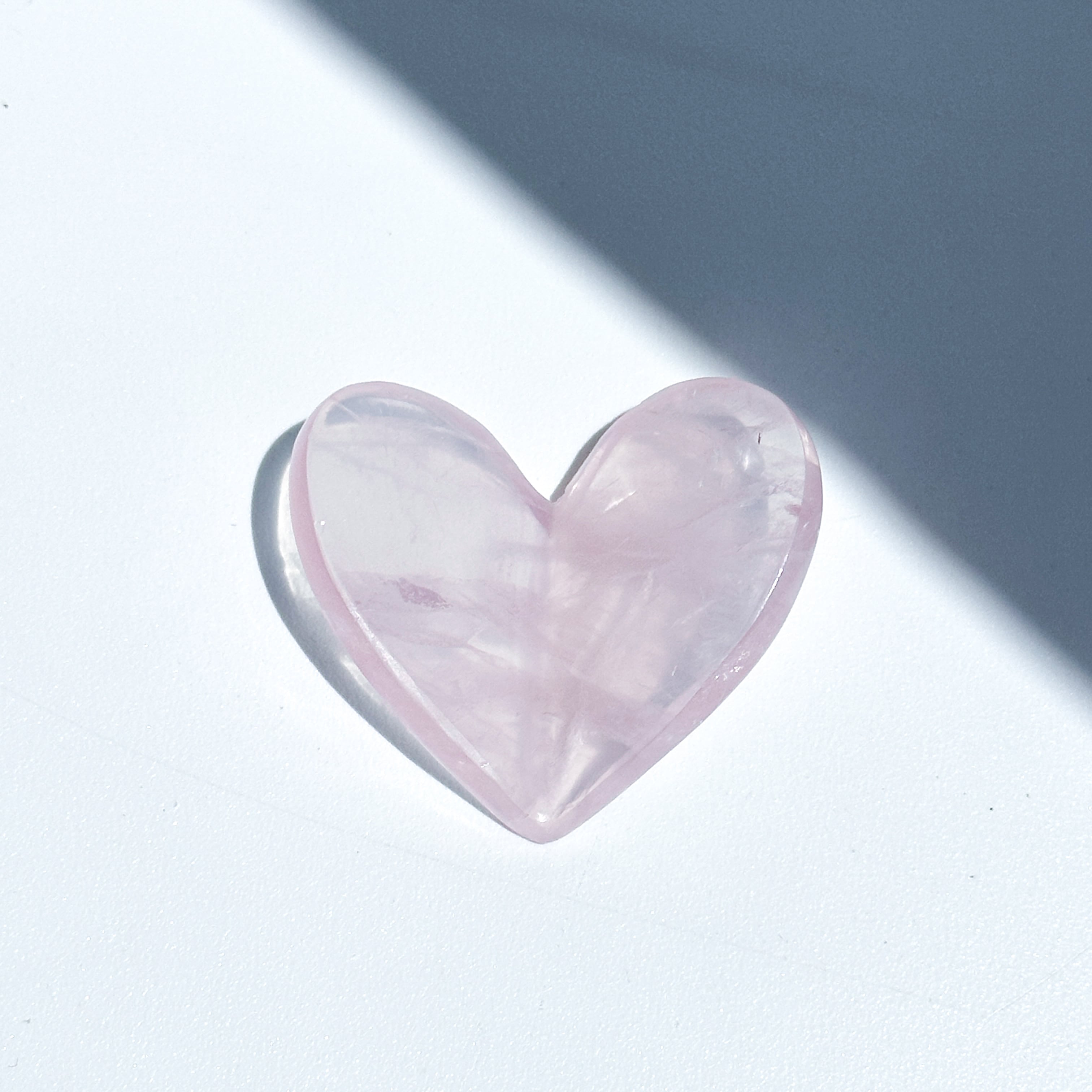 ローズクォーツ 3Dハート 02♡Rose Quartz heart ♡天然石・鉱物