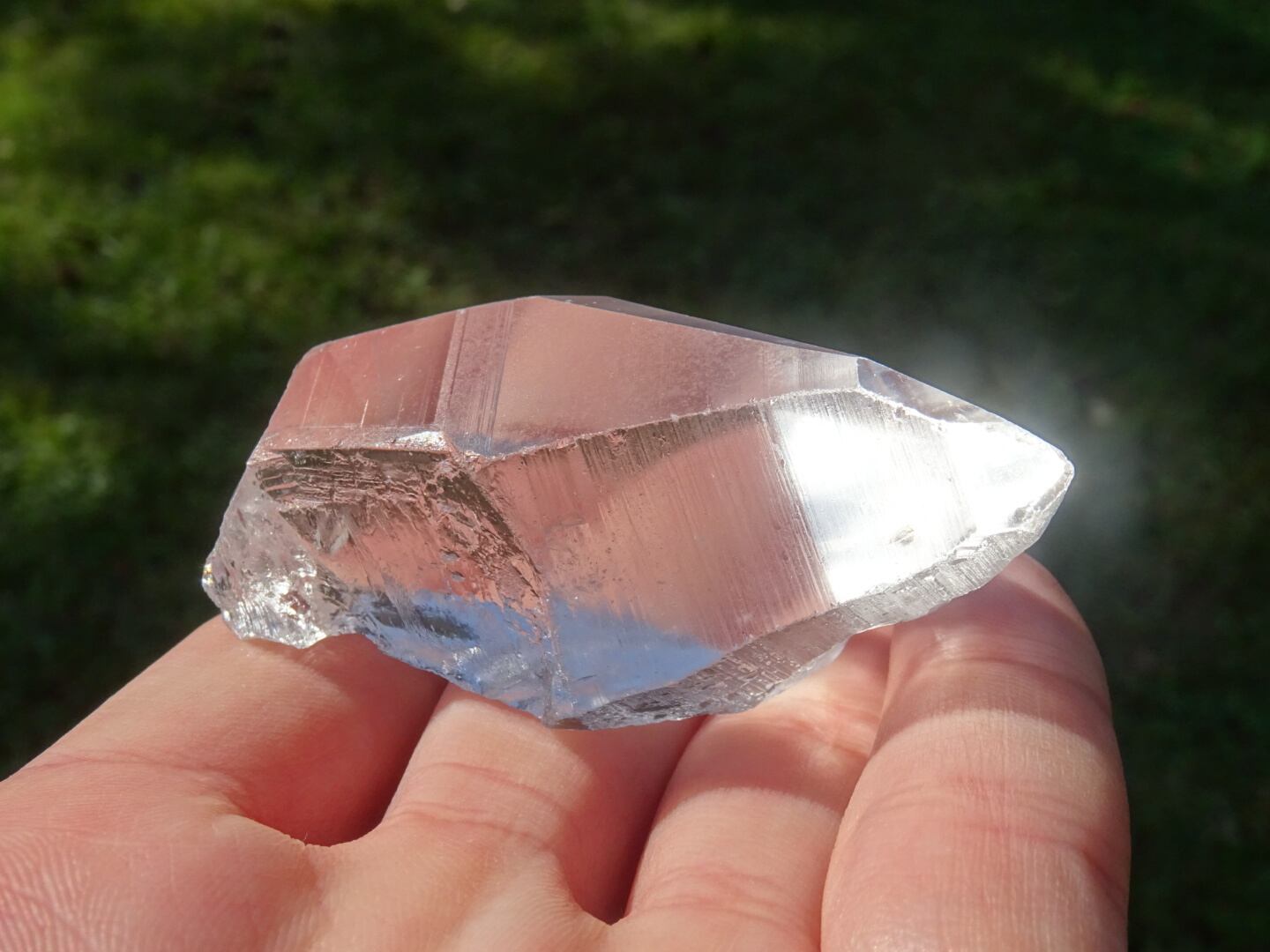 レムリアン　 ピュアレイ　レムリアンシード ピュアレイ・ポイント③ 〜優しさに包まれて〜 | BIZEN Crystals