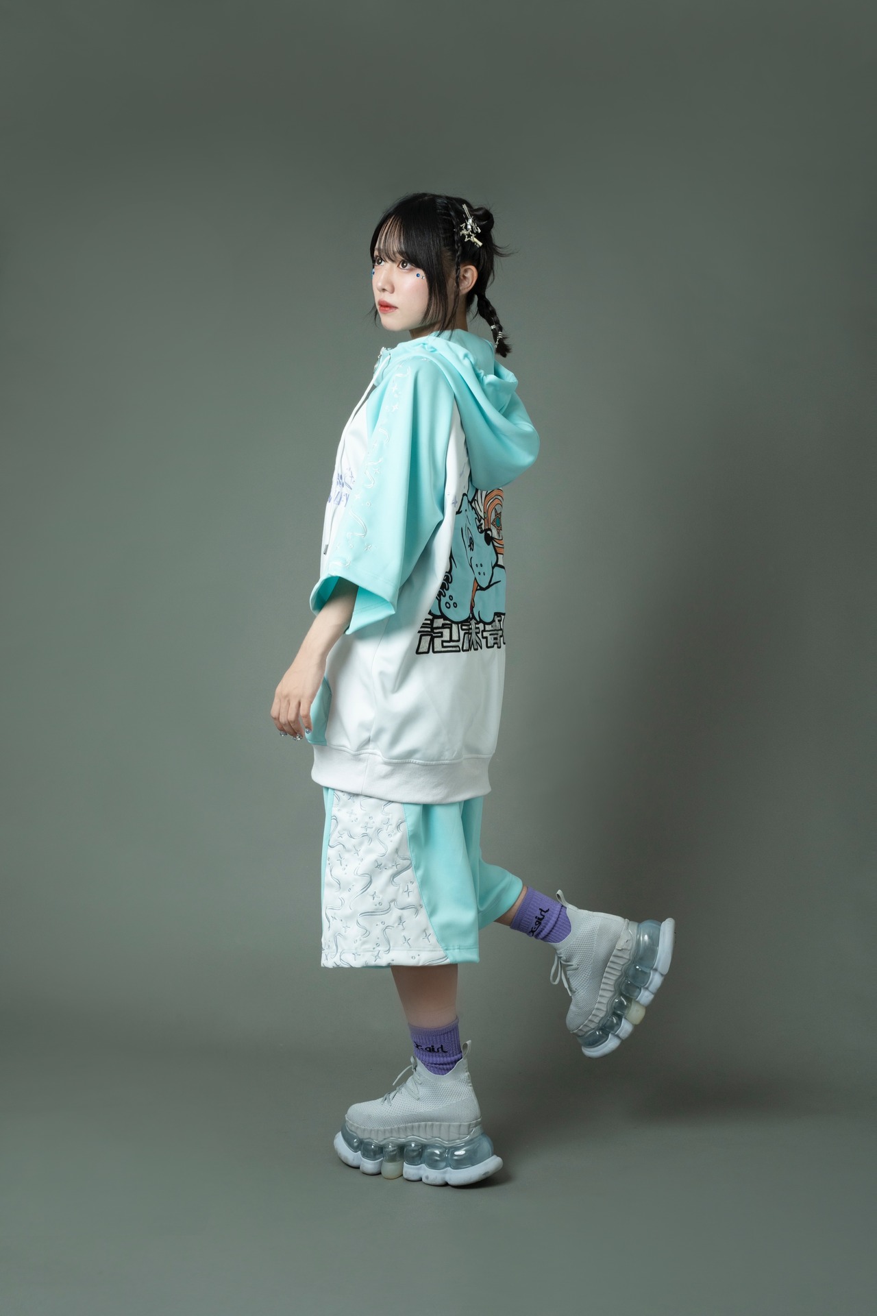 ∴ miracle one chance suit / mint