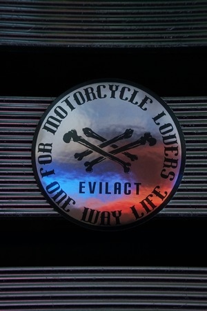 EVILACT sticker " Double Cross Bone Round Sticker " metallic mirror (L)