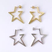 Stella Hoop ピアス