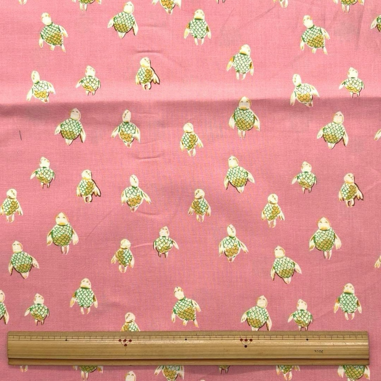 Cdr555◆1m◆SM◆綿100%シーチング生地◆カメ柄