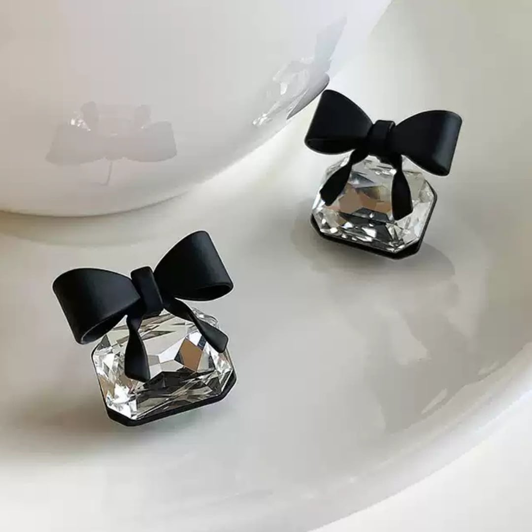 Ribbon square stone earrings 00111