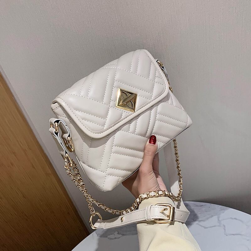 ネット赤の小さなバッグ女性のバッグ2020夏の新しい波のすべてのマッチクロスボディ小さな正方形のバッグ夏のファッション刺繍ショルダーバッグ Tiancai_Wing_Bag2594825