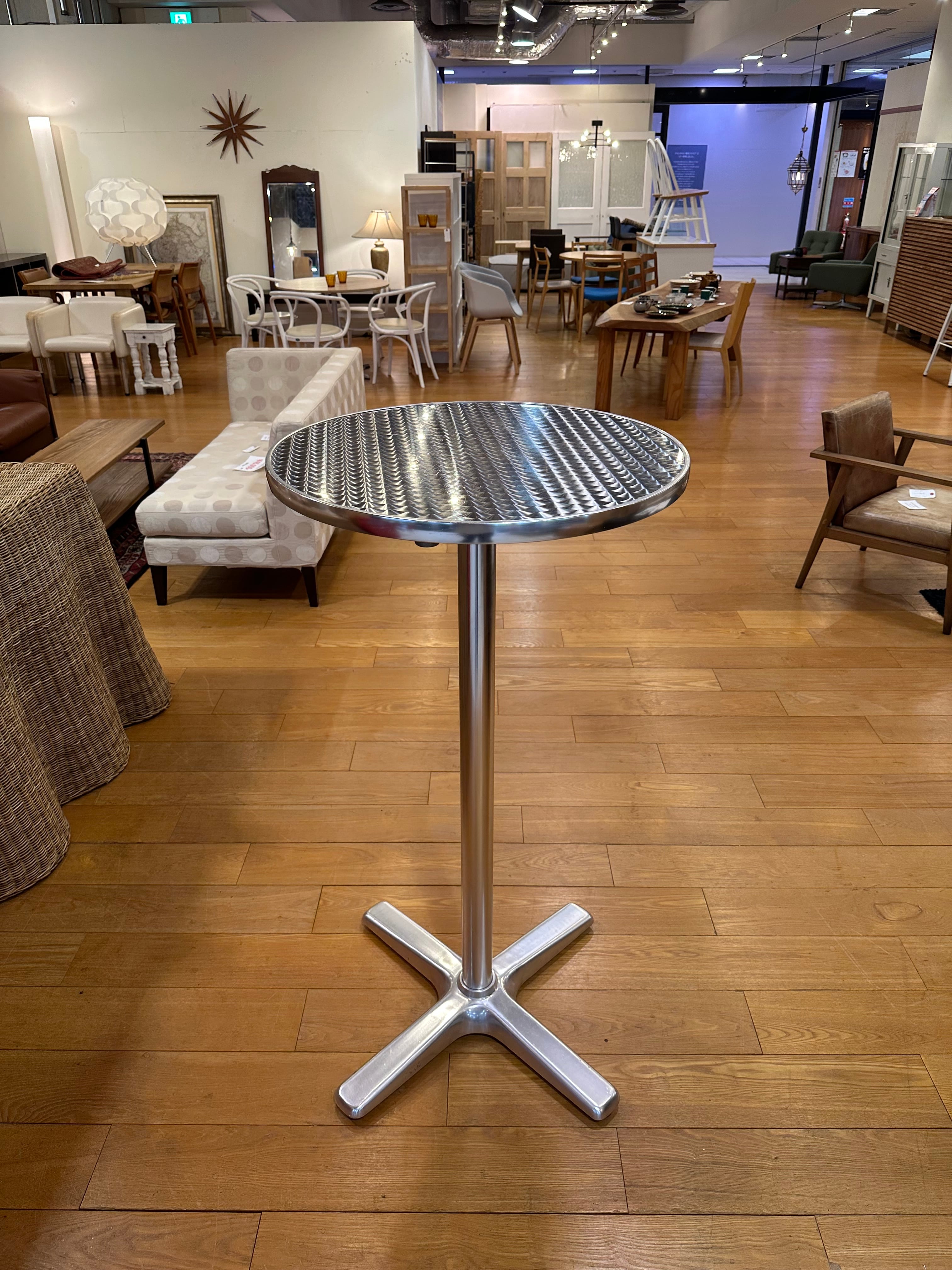 table | clapp vintage クラップヴィンテージみなとみらい店－家具