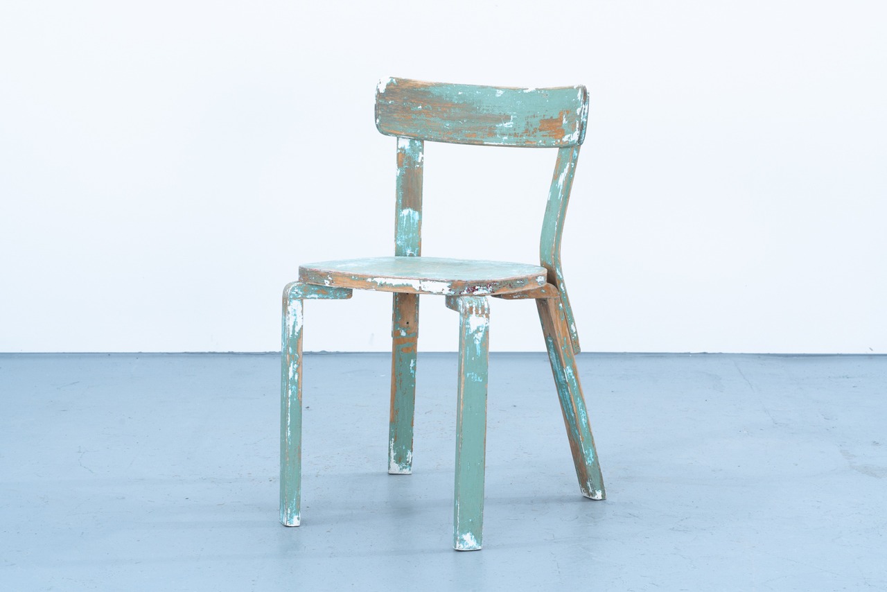 Alvar Aalto |  Model.69 Chair (war-leg)