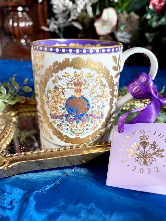 ★エリザベス女王 70th記念  マグカップ プラチナジュビリー  The Queen's Platinum Jubilee coffee mug