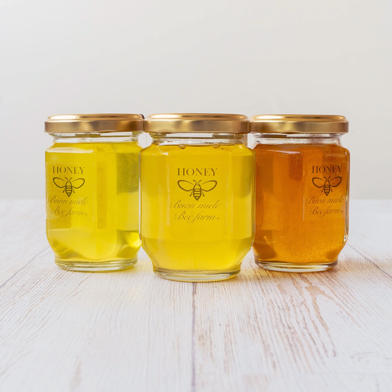 【送料込】宮崎産ハチミツ3本ご自宅用 簡易包装" 3 jars of Miyazaki honey 2025" in simple carton box. delivery fee Incld.