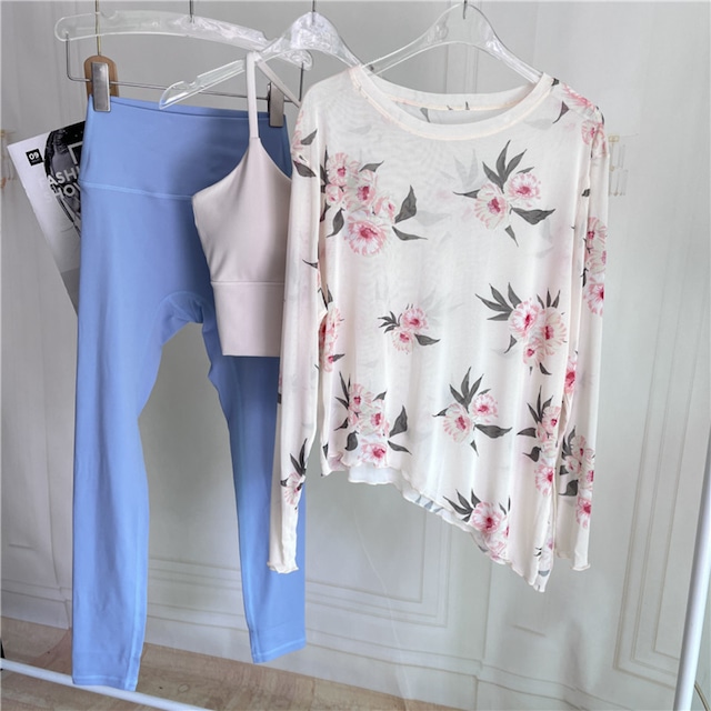 Bloom Airy Set　2710