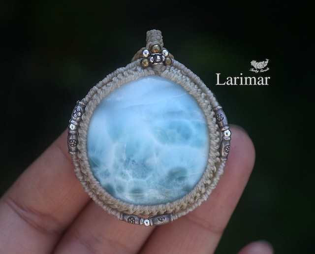 パワフルまんまるの波★高品質★Larimar マクラメペンダント1544