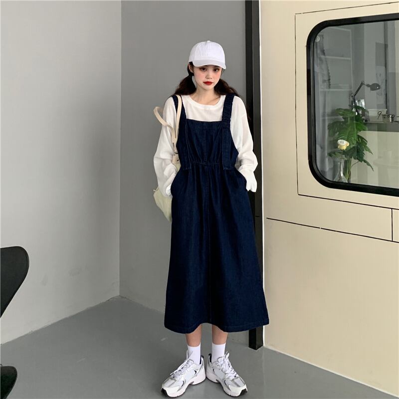 2020年初秋女性のドレス新しいスタイルのハイウエストルーズ年齢を減らすストラップドレス+白い長袖Tシャツのトレンド クレセントシティ56323080407