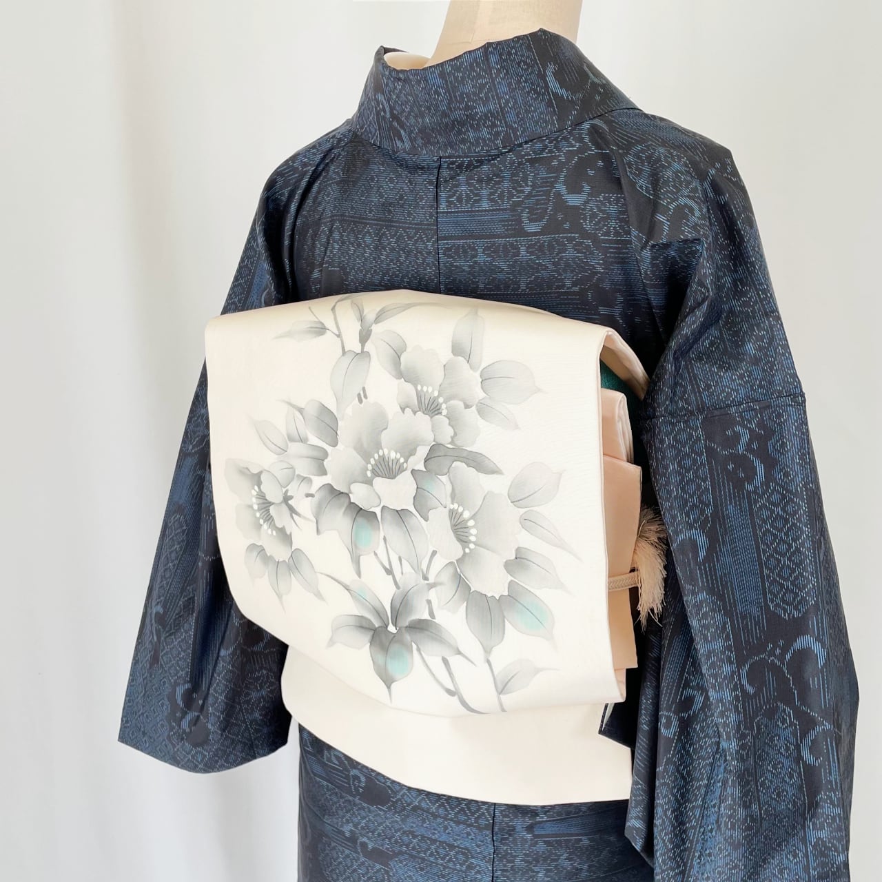 正絹名古屋帯・塩瀬の作家物 落款あり／未使用品 | SELECT KIMONO 華ふじ powered by BASE