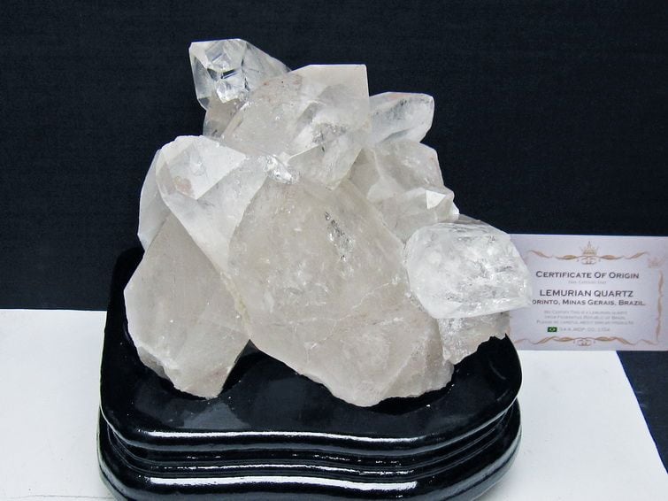 1.8Kg 水晶 クラスター 原石 クォーツインクォーツ 台座付属 ブラジル