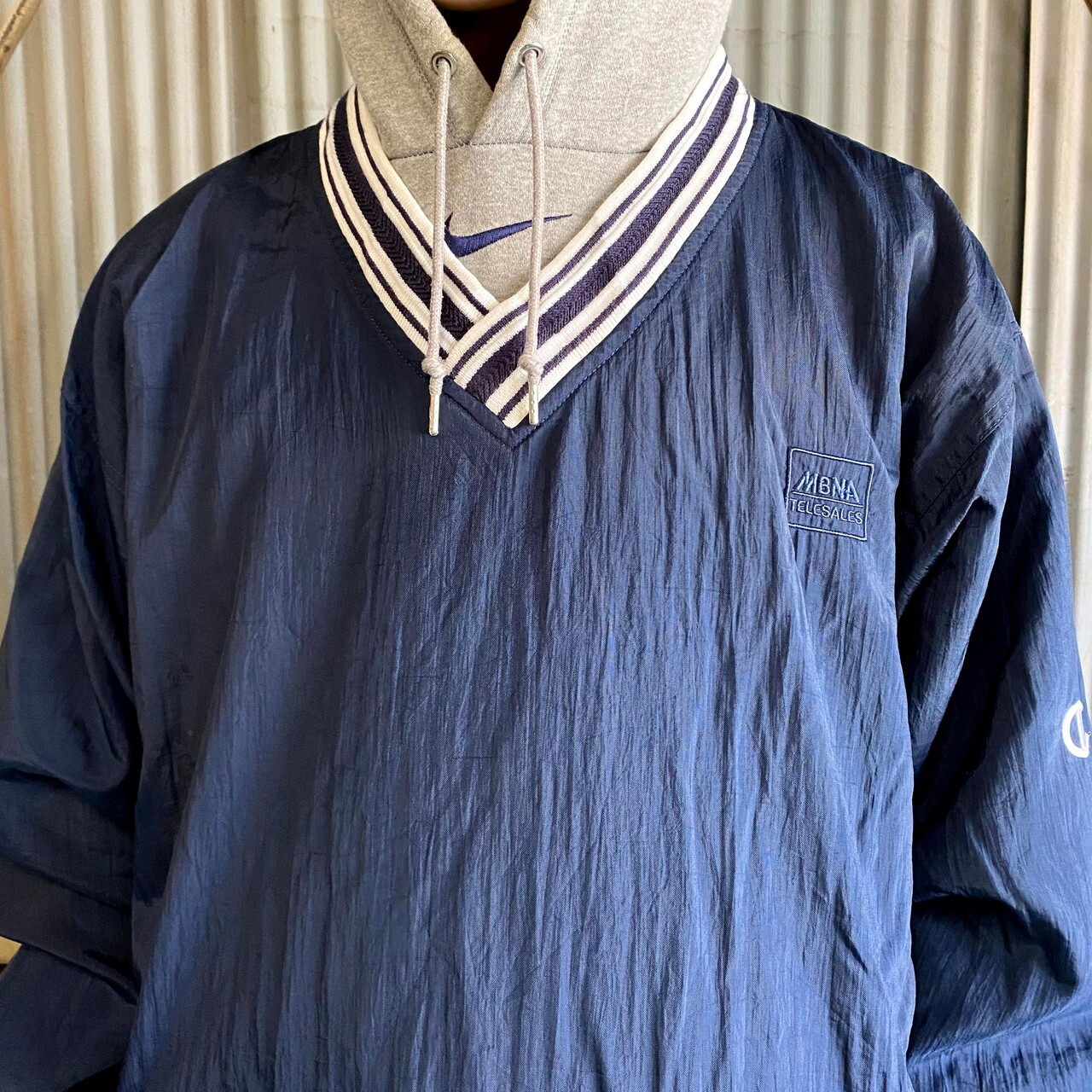 90年代 チャンピオン 企業ロゴ刺繍入り プルオーバーナイロン 