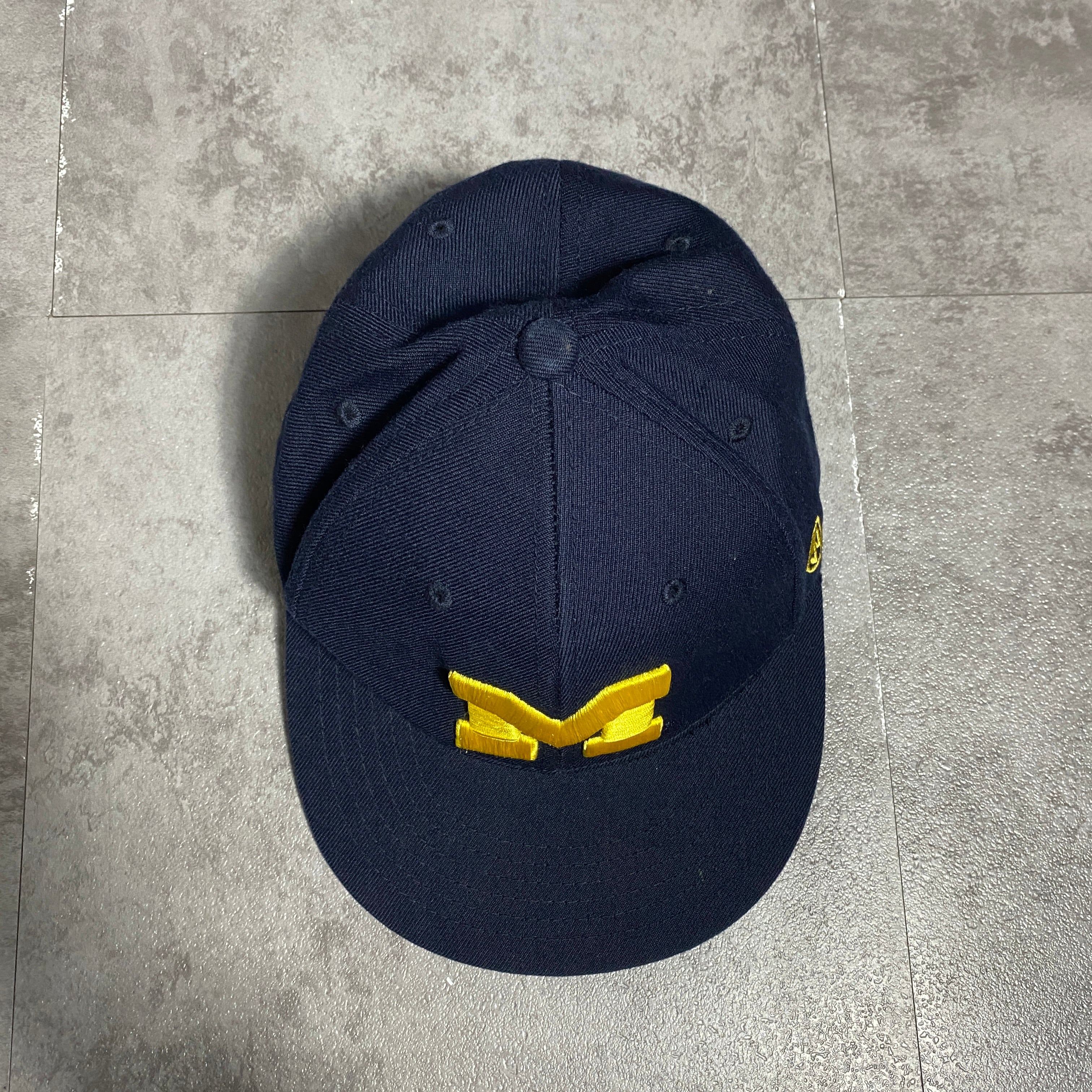 90's TOP OF THE WORLD Michigan ミシガン大学 刺繍カレッジロゴ