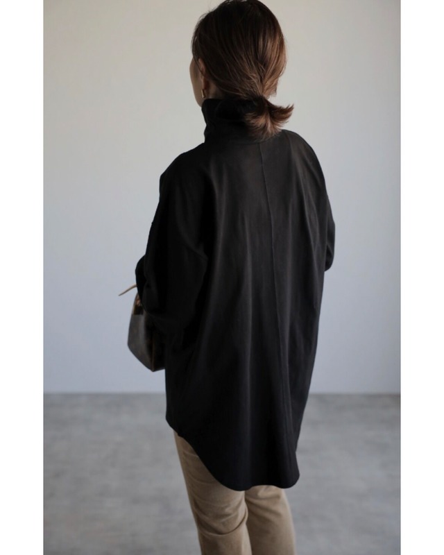 タートル袖ギャザーカットソー