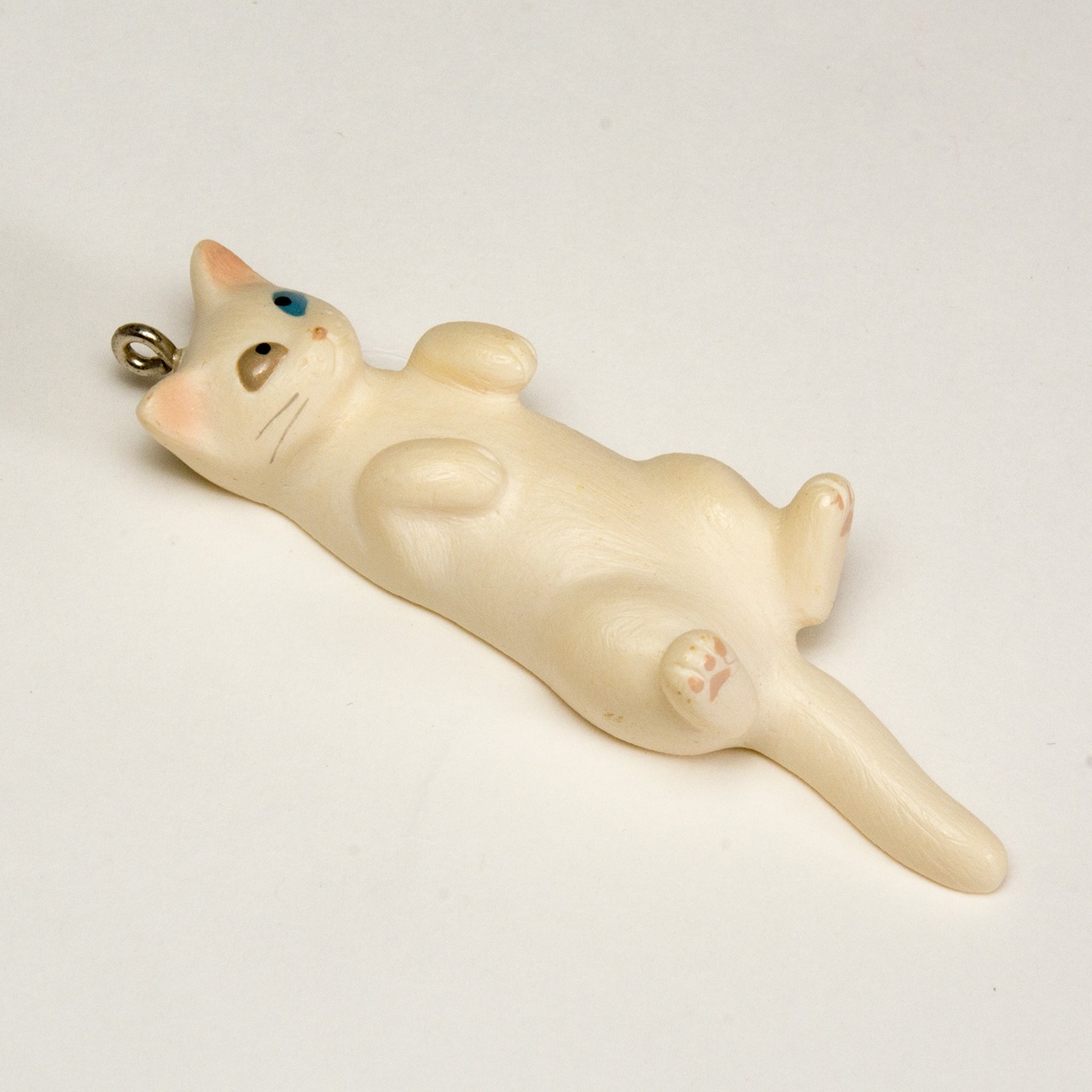 ペットラバーズ 猫どん LadyCat vol,7 白 ビーズ ストラップ N-2706