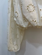 【25ss】 Flower punching Cotton Tops_onecolor