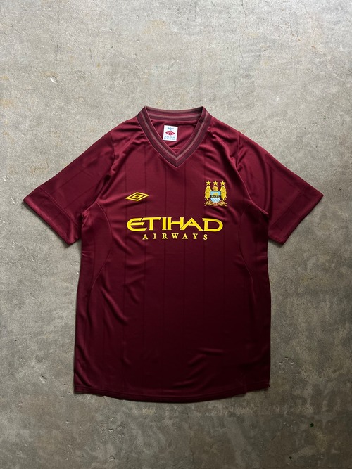 UMBRO マンチェスターシティ ユニフォーム サッカーシャツ 40 ボルドー